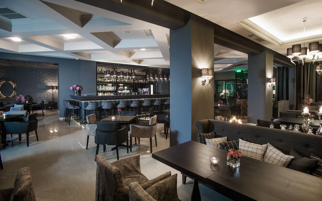 Theasis Hotel Paramythia Eksteriør bilde